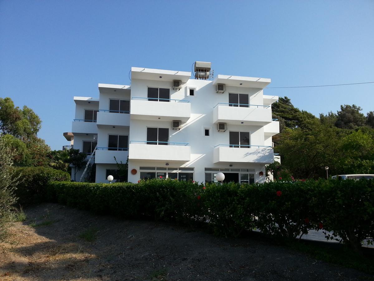 Saint George Ecotel Kalavarda Экстерьер фото